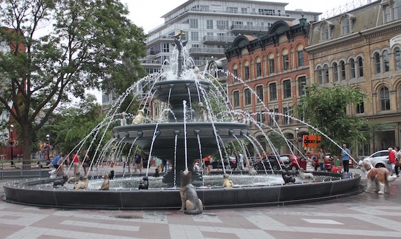 Berczy Fountain